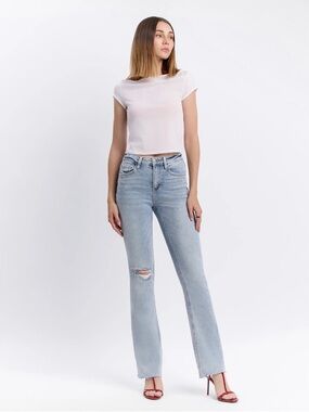 Light Wash Straight-Leg Jeans with Knee Rip